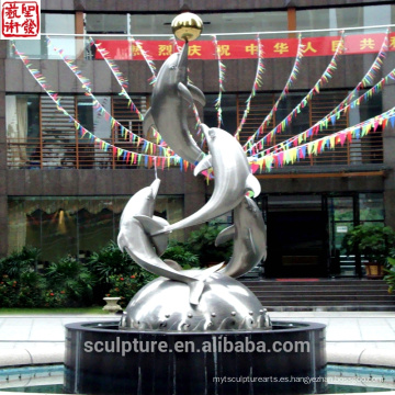 2016 Nueva escultura moderna hecha en la estatua urbana de China Caso exitoso